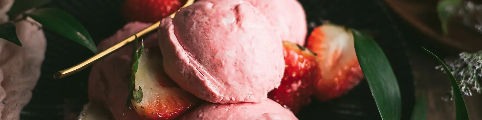 Fresh Strawberry Ice Cream