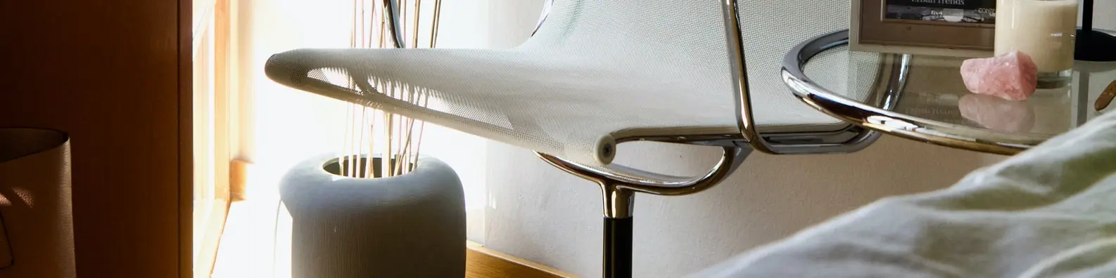 White Office Chair Photo